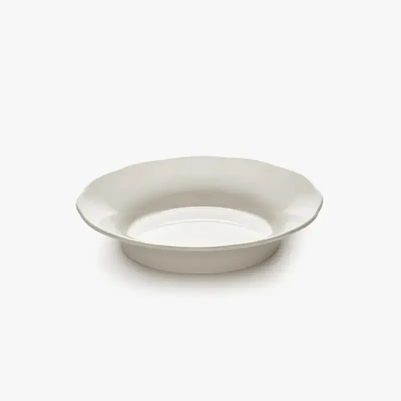 Салатник, Serax, Silhouette by Sergio Herman, d 18.5 см, h 3.6 см