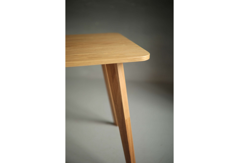 Стол прямоуголный с деревянными ножками, цвет натуральный дуб, Дикий лес, 90х70х75 см