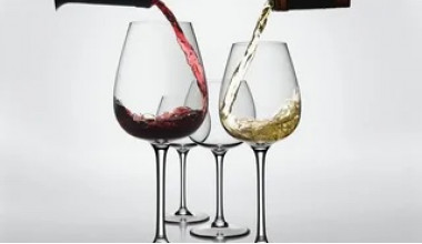 Бокалы для красного и белого вина. В чем разница?
