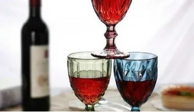 Чем отличаются производители бокалов для вина