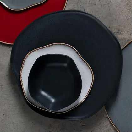 Porland Seasons Black