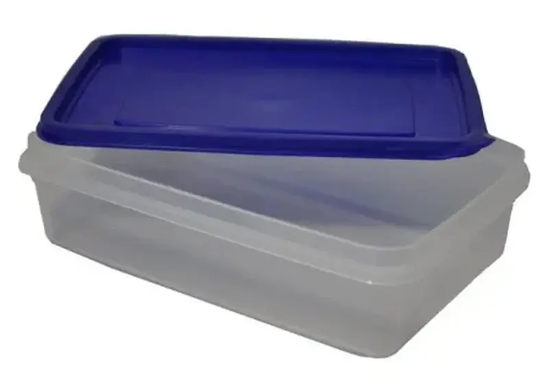 Контейнер для продуктов прямоуг. 3,4 л. 29*19*9 см. с синей крышкой MGprof /1/30/