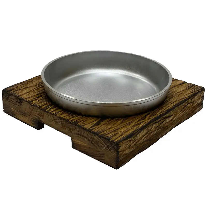 Алюминиевая сковорода с дубовой подставкой, 30*4 см