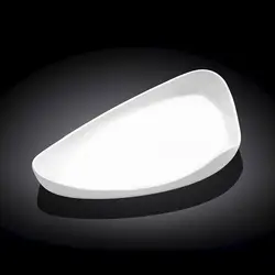 Блюдо треугольное,  Wilmax, 25,5 х 14 см.														