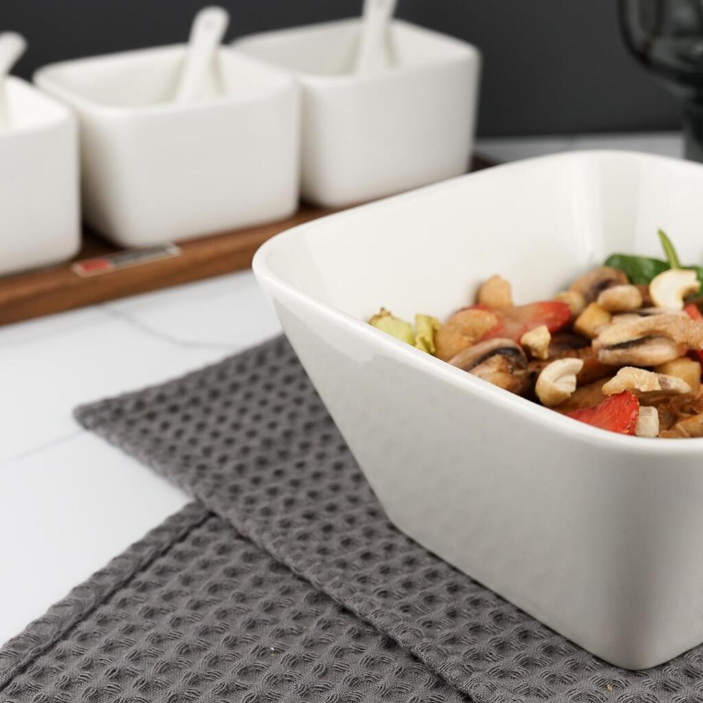 Салатник 550 мл 16*16 см квадратный белый фарфор P.L. Proff Cuisine [6]